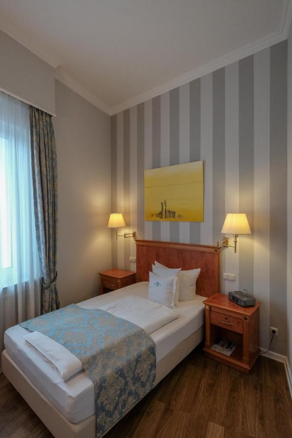 Budget By Hotel Savoy Хановер Екстериор снимка